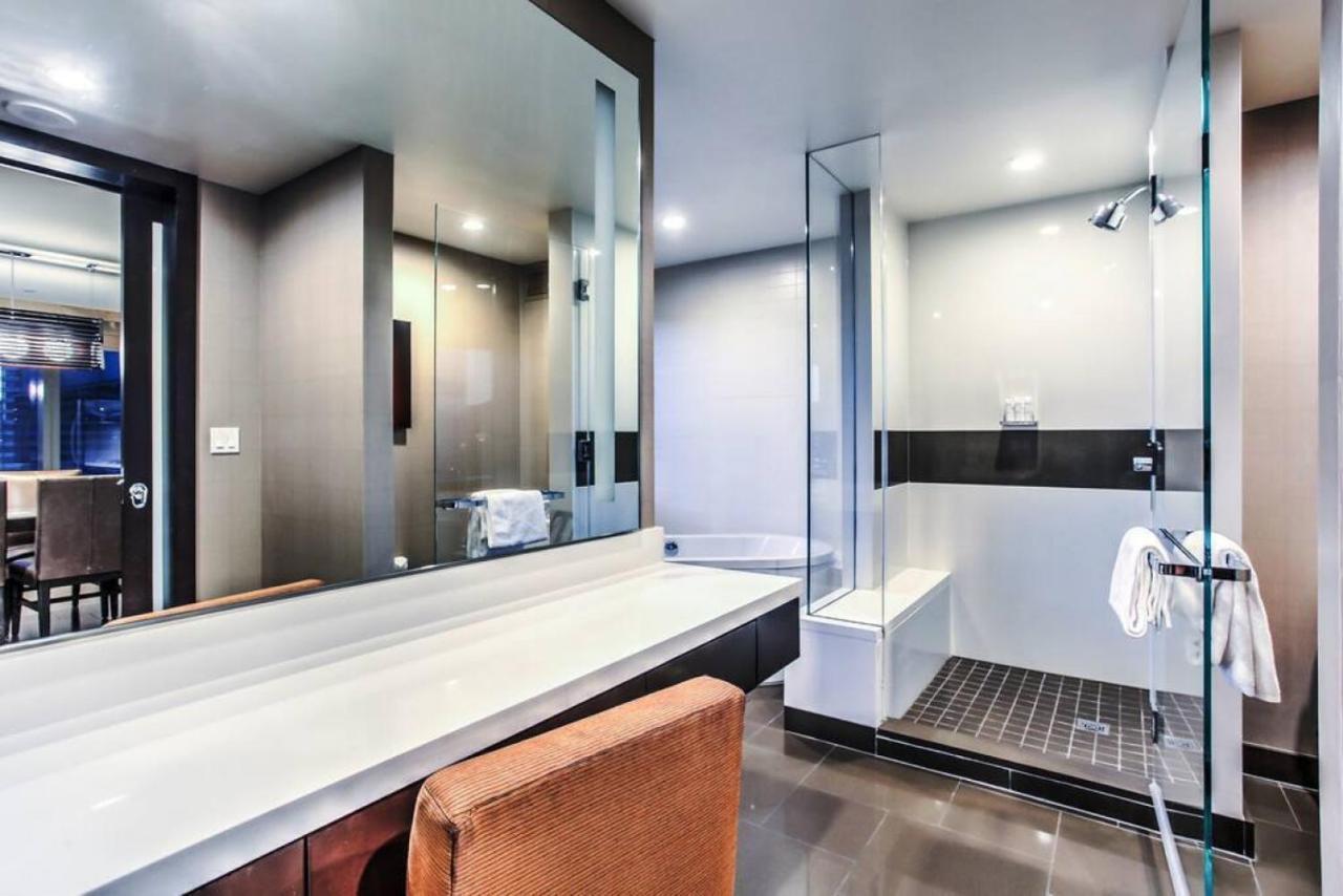 City Center - Panoramic Corner Suite At Vdara Las Vegas Dış mekan fotoğraf